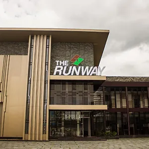 the-runway-hotel.kerala-hotels.net/