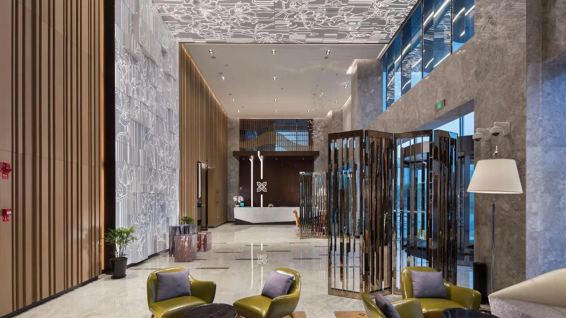 Hilton Garden Inn Shanghai Hongqiao Necc 4*,